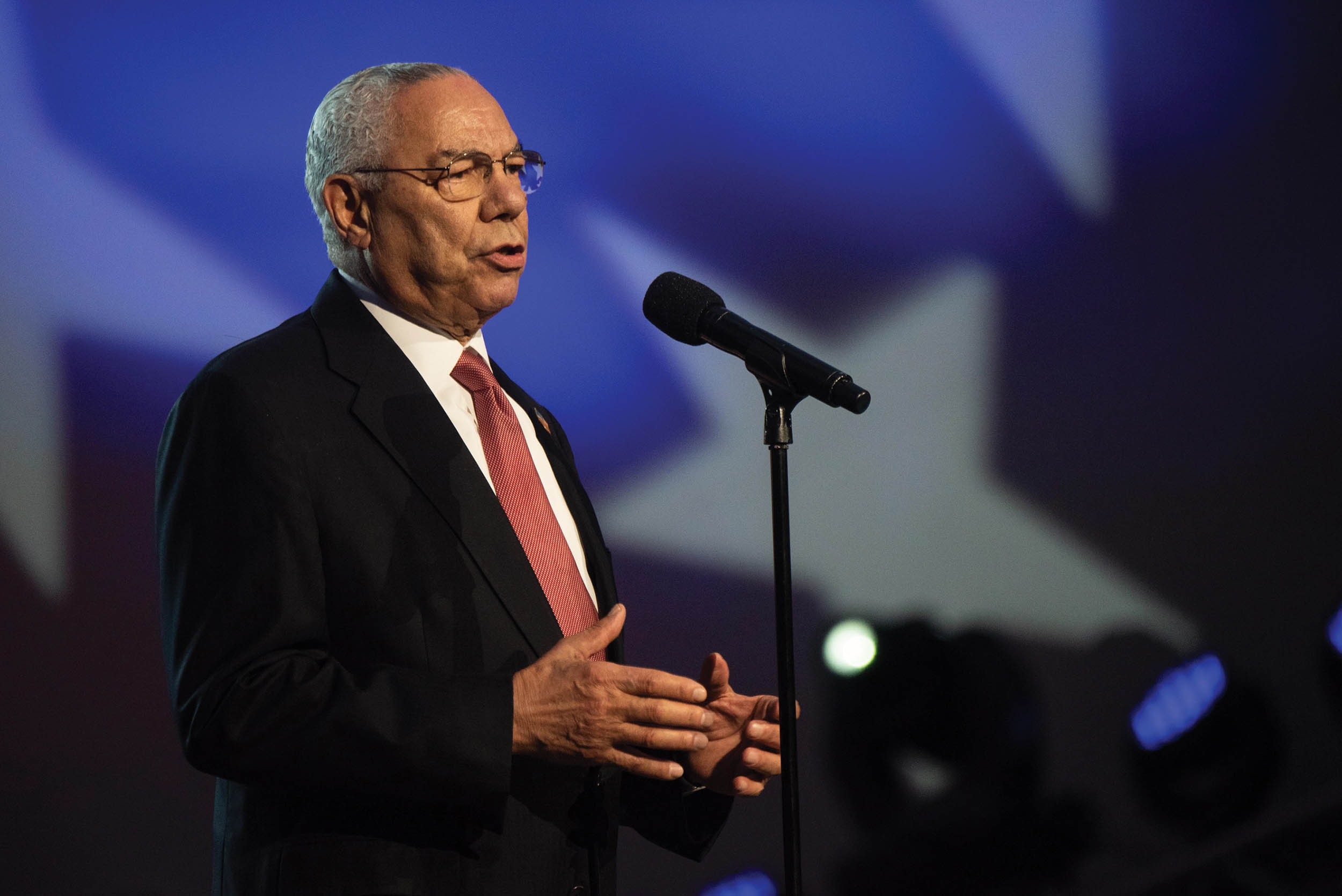 General Colin Powell, former Secretary of State and 12th Chairman of the Joint Chiefs of Staff, speaks during National Memorial Day Concert on West Lawn of Capitol, Washington, DC, May 27, 2018 (DOD/James K. McCann)