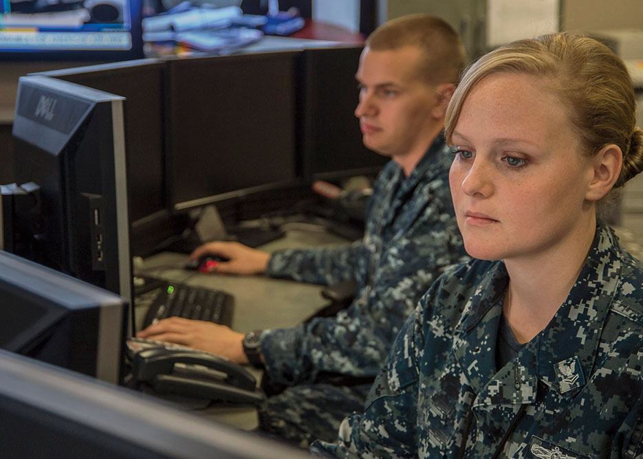 Sailors conduct duties at U.S. Fleet Cyber Command Maritime Operations Center, Fort Meade, Maryland (DOD)