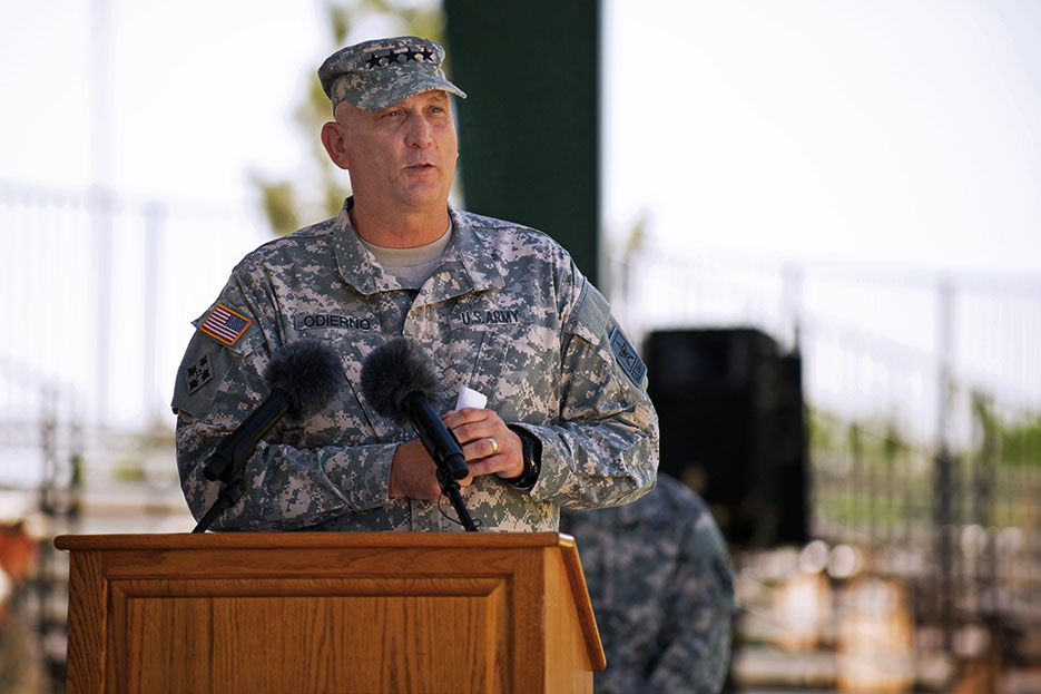 Chief of Staff gives remarks during promotion ceremony at headquarters, 4th Infantry Division, Fort Carson, Colorado (U.S. Army/Teddy Wade)
