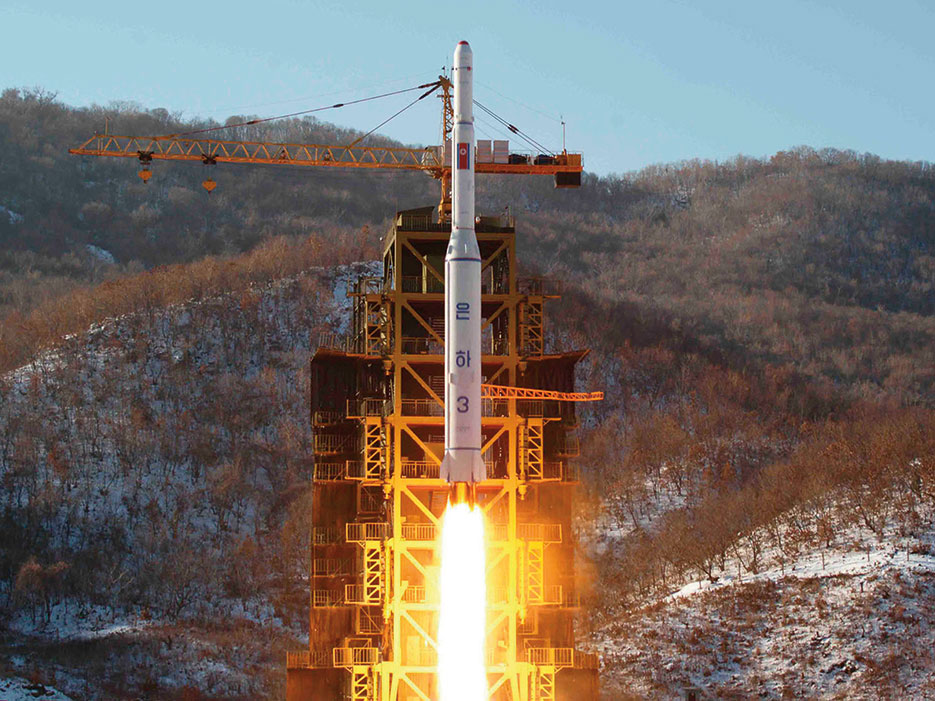 Launch of North Korea’s Unha-3 rocket in December 2013 (Korean Central News Agency)