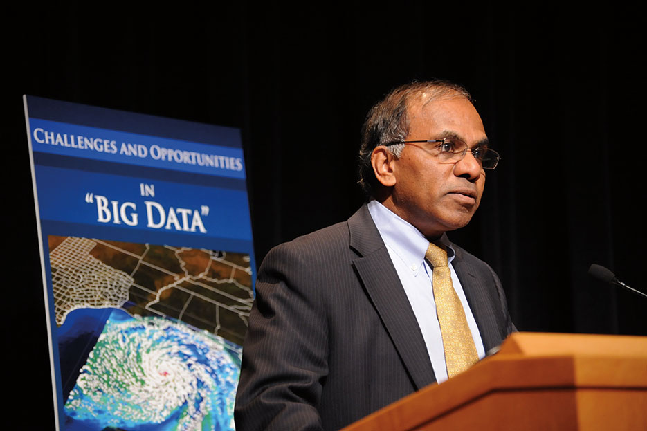 At event led by The White House Office of Science and Technology Policy, National Science Foundation Director Subra Suresh joined John Holdren and other Federal science agency leaders to discuss cross-agency big data plans (Peter Cutts/National Science Foundation)