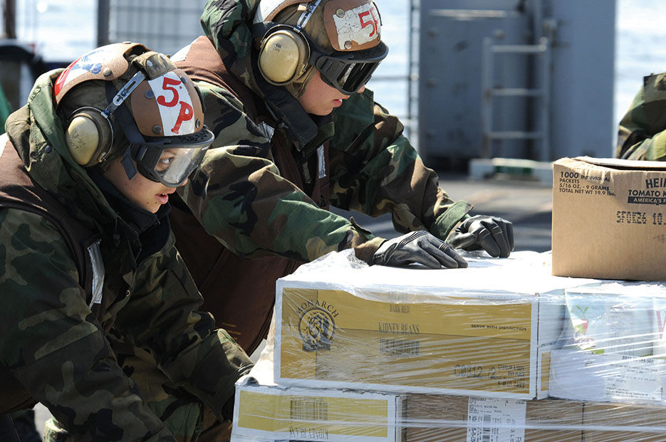 Sailors provide humanitarian assistance in support of Operation Tomodachi (U.S. Navy/Patricia R. Totemeier)