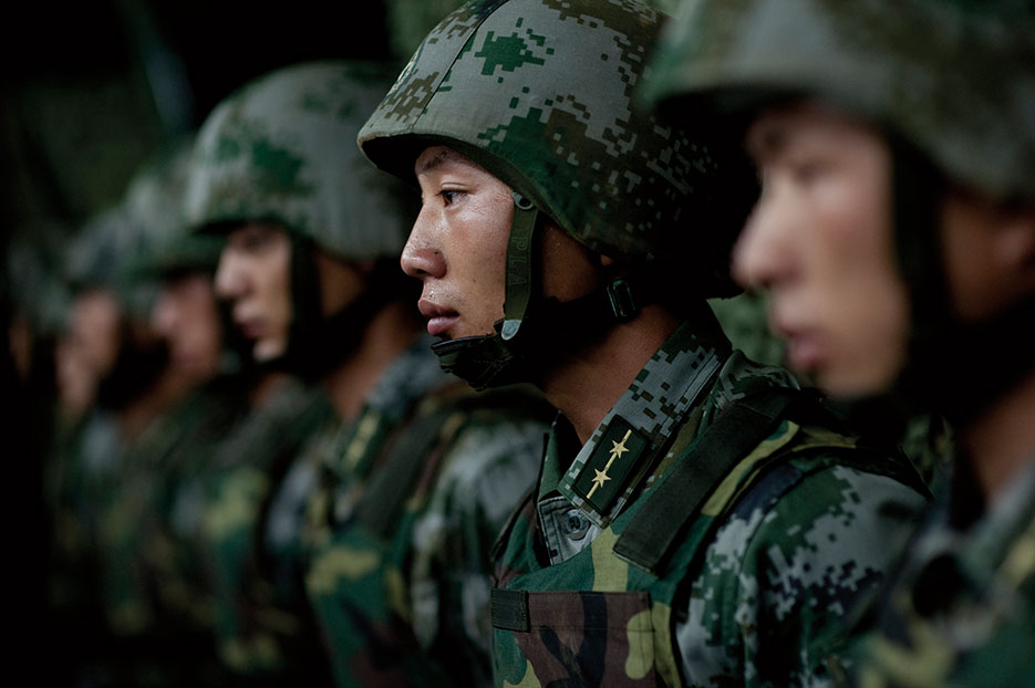 Soldiers of Chinese People’s Liberation Army 1st Amphibious Mechanized Infantry Division, July 12, 2011 (DOD/Chad J. McNeeley)
