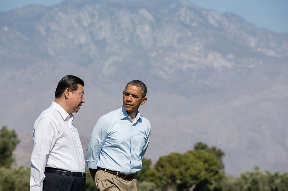 President Obama and President Xi Jinping walk on grounds of Annenberg Retreat at Sunnylands, in Rancho Mirage, California, before their bilateral meeting, June 8, 2013 (White House/Pete Souza)