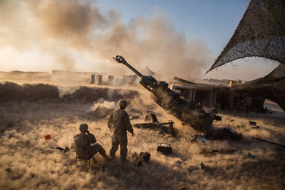 Soldiers assigned to Charlie Battery, 1st Battalion, 320th Field Artillery Regiment, 2nd Brigade Combat Team, 101st Airborne Division, fire M777 A2 Howitzer in support of Operation Inherent Resolve at Platoon Assembly Area 14, Iraq, November 2016 (U.S. Army/Christopher Brecht)