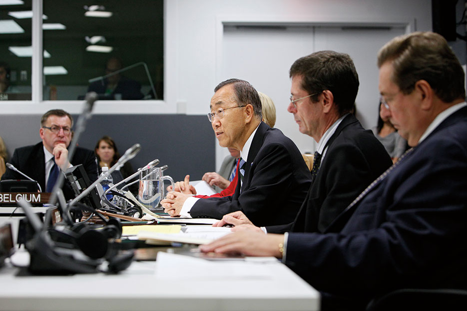 United Nations Secretary-General Ban Ki-moon addresses meeting on preventing and responding to sexual violence in conflict, New York City, September 2013 (United Nations/Eskinder Debebe)