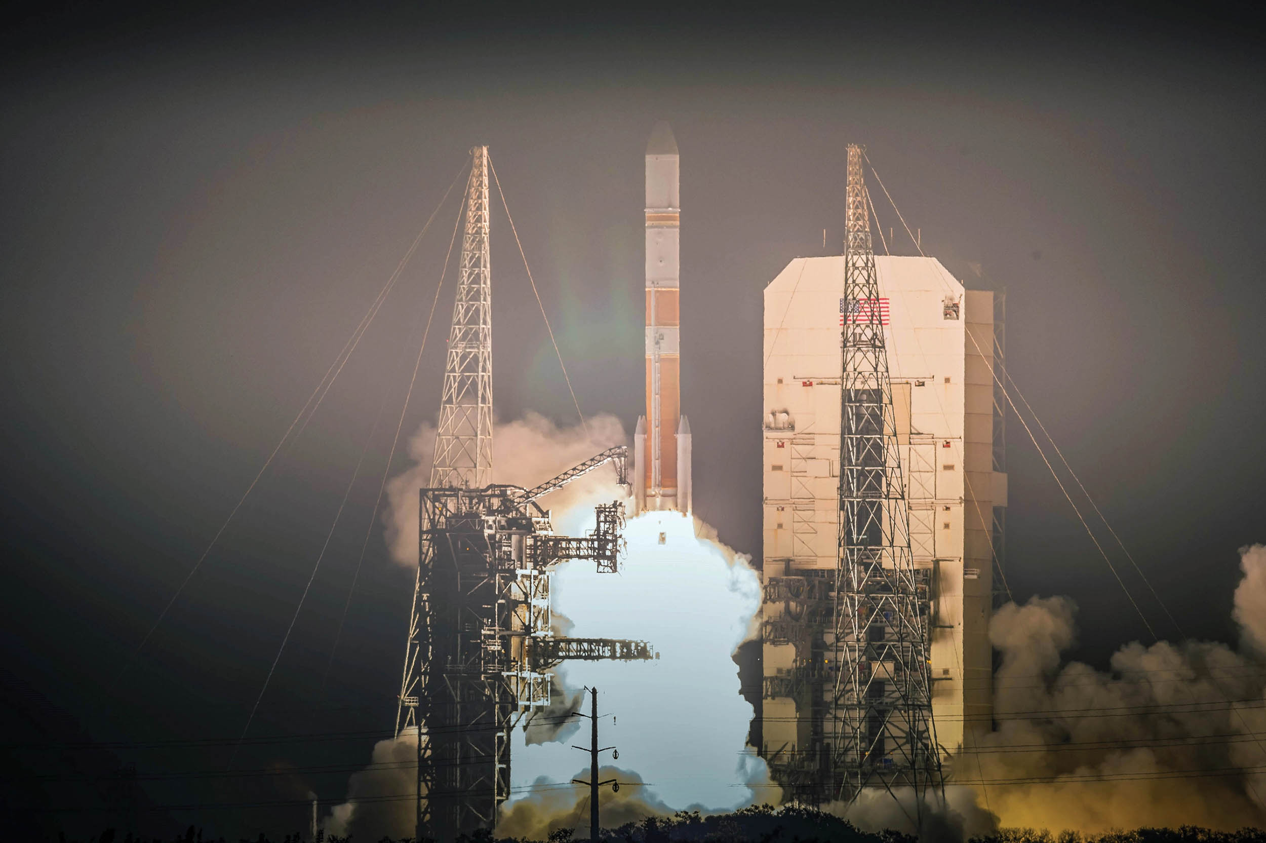 Air Force’s 10th Wideband Global SATCOM communications satellite, atop United Launch Alliance’s Delta IV rocket, lifts off from Space Launch Complex 37B at Cape Canaveral Air Force Station, Florida, March 15, 2019 (U.S. Air Force/Van Ha)