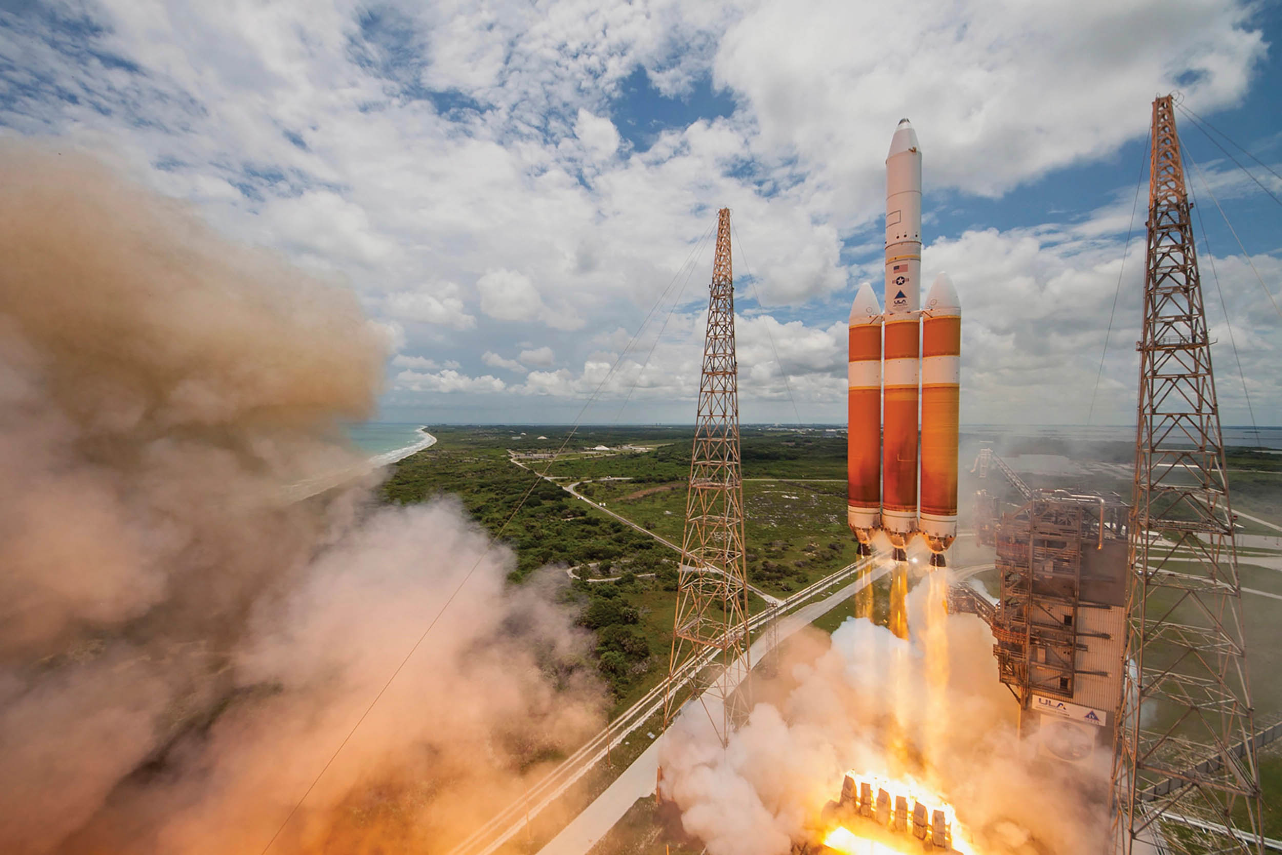 United Launch Alliance Delta IV-Heavy rocket lifts off from Space Launch Complex 37B at Cape Canaveral Air Force Station, Florida, June 11, 2016, carrying classified national security payload for U.S. National Reconnaissance Office (Courtesy United Launch Alliance)