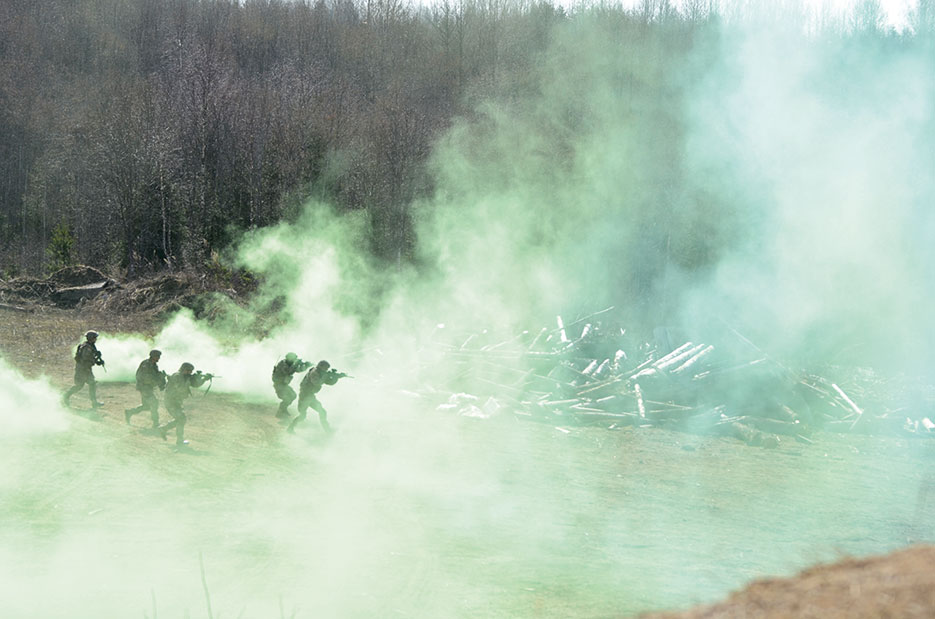 U.S. Soldiers with 3rd Squadron, 2nd Cavalry Regiment, approach objective during squadron-level field training exercise at Tapa Training Area, Estonia, April 6, 2016 (U.S. Army/Steven M. Colvin)