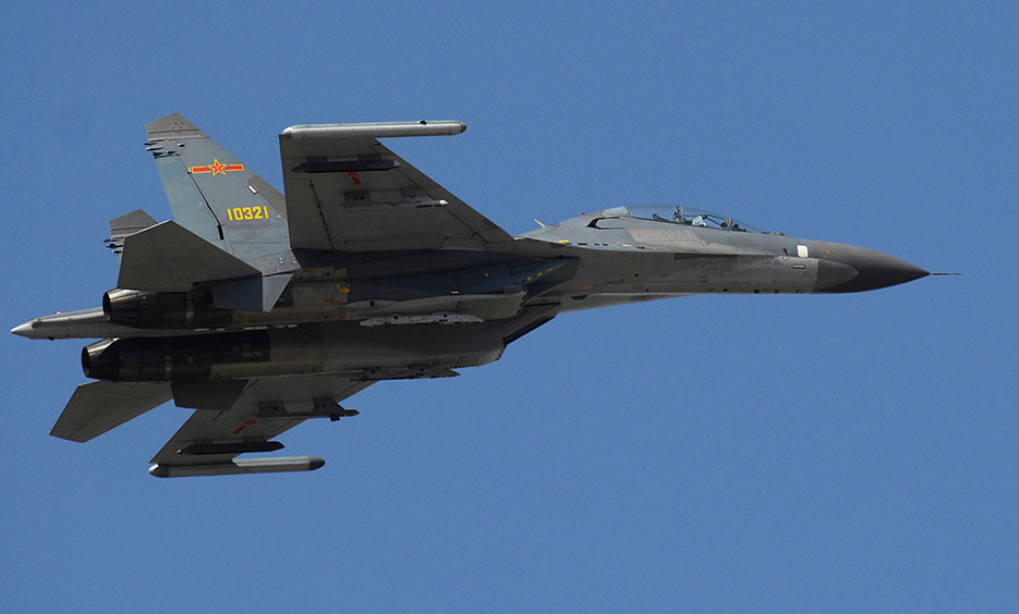 Chinese Su-27 Flanker fighter makes fly-by at Anshan Airfield, China, March 24, 2007 (DOD/D. Myles Cullen)