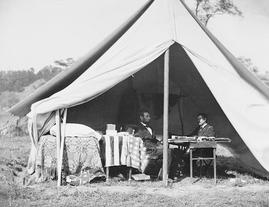 President Abraham Lincoln and General George B. McClellan at Antietam, Maryland, October 3, 1862 (LOC/Alexander Gardner)