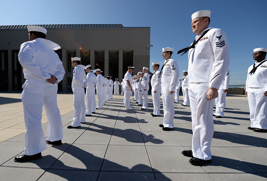 Senior Enlisted Advisor for U.S. Naval War College performs service dress white uniform inspection of enlisted personnel in Newport, Rhode Island, April 19, 2016 (U.S. Navy/James E. Foehl)